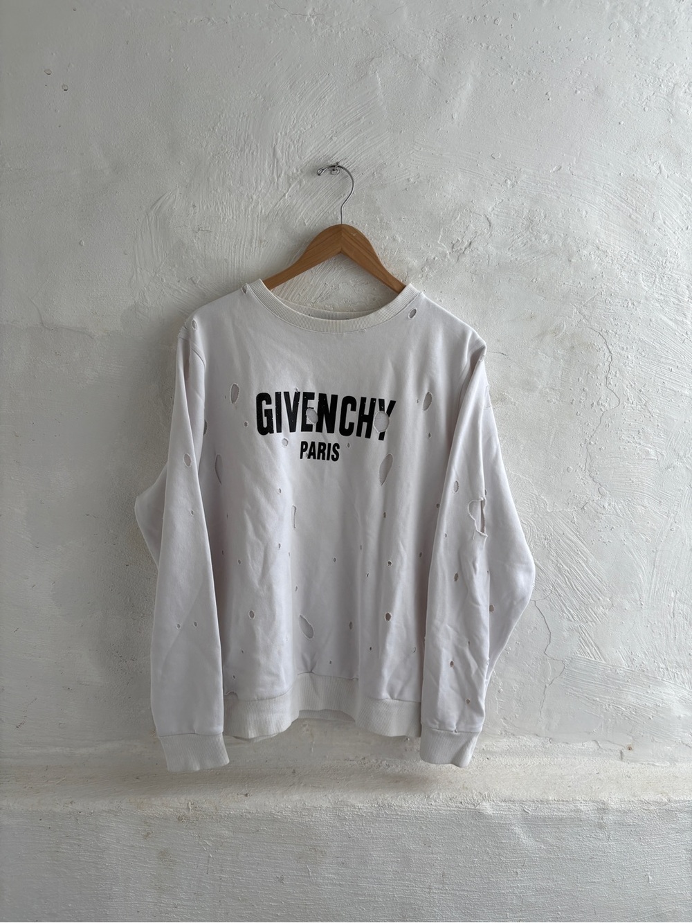 Givenchy Paris sweatshirt
